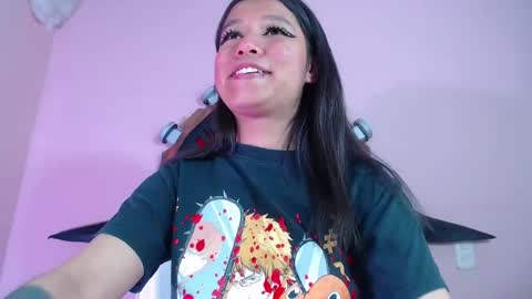 Snapshot of evybubbles_ chatting on September 20, 2025, 1:28 am Im Evy online show from September 20, 2025, 1:28 am