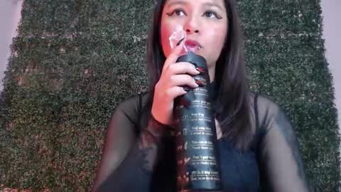 Im Evy online show from February 6, 2026, 5:16 pm