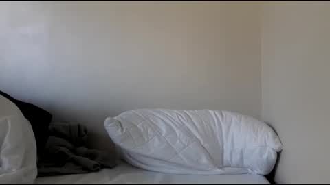 ewane0725 online show from April 28, 2026, 7:57 am