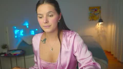 Snapshot of ewelynscott chatting on October 19, 2025, 5:13 pm ewelynscott online show from October 19, 2025, 5:13 pm