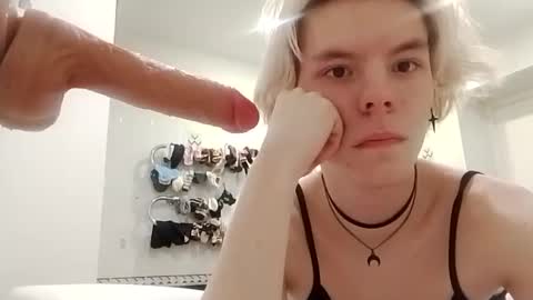 Snapshot of ex1dra06 chatting on April 4, 2026, 5:16 am Essa online show from April 4, 2026, 5:16 am