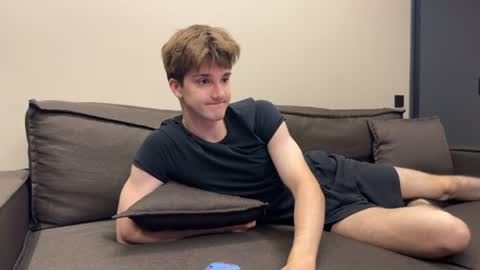 exclusiveflexboy online show from June 20, 2026, 10:34 pm