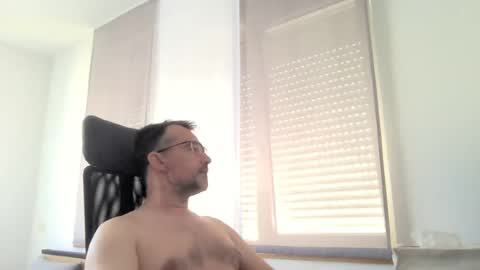 Snapshot of exhibit77 chatting on July 9, 2026, 7:23 am exhibit77 online show from July 9, 2026, 7:23 am