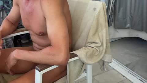 exhibitionist_30 online show from July 26, 2026, 7:59 am