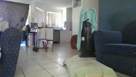 Snapshot of exhibitionnude chatting on January 8, 2026, 10:01 pm exhibitionnude online show from January 8, 2026, 10:01 pm