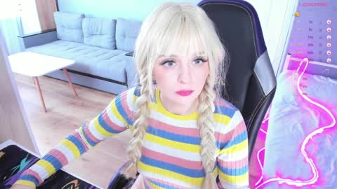 Snapshot of exhoneyangel chatting on April 1, 2026, 11:11 am Amy online show from April 1, 2026, 11:11 am