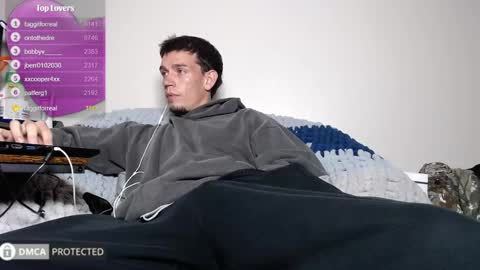 Exi111 online show from April 28, 2026, 7:02 am