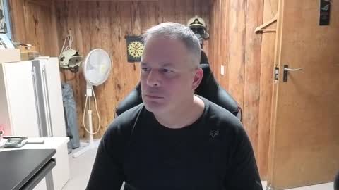 Snapshot of exibe1219 chatting on December 25, 2024, 8:17 pm exibe1219 online show from December 25, 2024, 8:17 pm