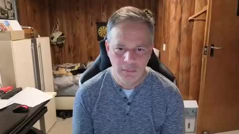 Snapshot of exibe1219 chatting on February 15, 2025, 10:00 am exibe1219 online show from February 15, 2025, 10:00 am