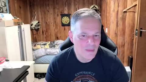 Snapshot of exibe1219 chatting on March 6, 2025, 10:20 am exibe1219 online show from March 6, 2025, 10:20 am