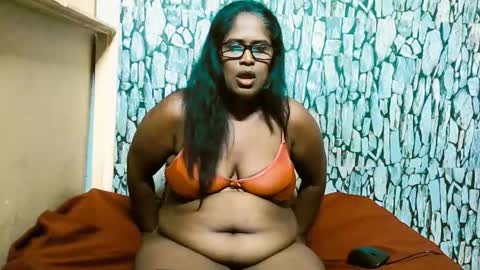 exotic_indian95 online show from February 25, 2026, 6:17 pm