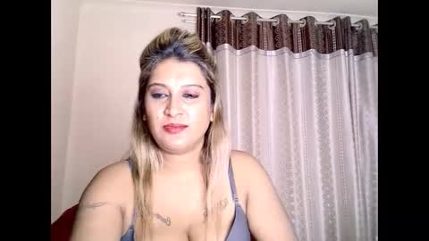 exoticindian37 online show from September 10, 2025, 4:51 pm