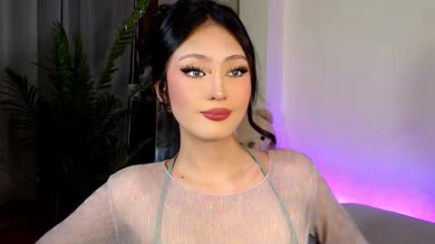 Snapshot of expensive_candyx chatting on December 5, 2024, 11:05 am Candy online show from December 5, 2024, 11:05 am