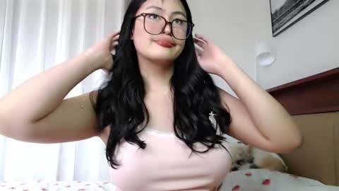 Candy  online show from March 14, 2026, 2:50 am
