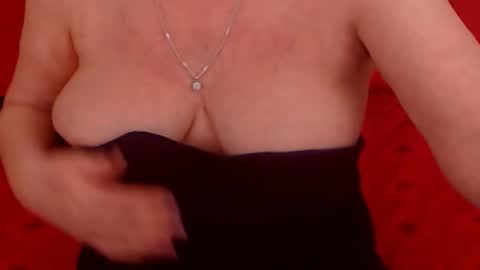 Snapshot of experiencedalana chatting on January 18, 2025, 11:55 pm Alana online show from January 18, 2025, 11:55 pm