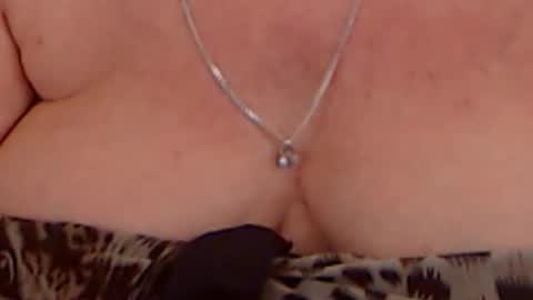 Snapshot of experiencedalana chatting on January 19, 2025, 10:49 pm Alana online show from January 19, 2025, 10:49 pm