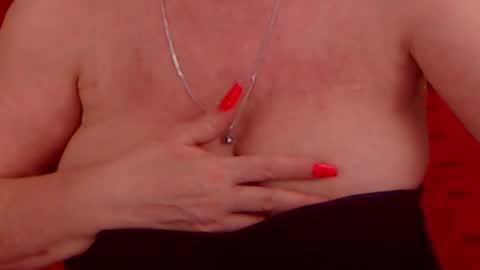 Snapshot of experiencedalana chatting on February 5, 2025, 1:58 am Alana online show from February 5, 2025, 1:58 am