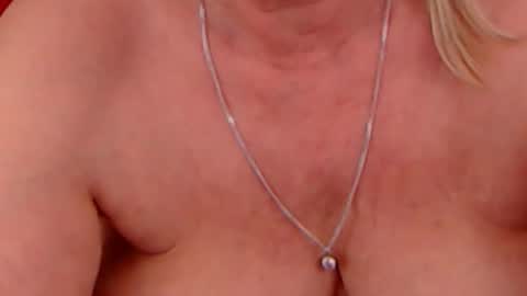 Snapshot of experiencedalana chatting on March 2, 2025, 12:42 am Alana online show from March 2, 2025, 12:42 am