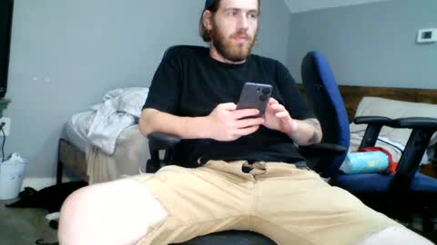 Snapshot of explosive_andyy chatting on June 13, 2026, 9:40 am Explosivee andyy online show from June 13, 2026, 9:40 am