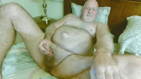 Snapshot of exposedfur chatting on September 19, 2025, 4:58 am exposedfur online show from September 19, 2025, 4:58 am