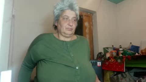 Snapshot of exquisitemature chatting on January 14, 2025, 10:44 pm ExquisiteMature online show from January 14, 2025, 10:44 pm