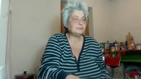 Snapshot of exquisitemature chatting on January 21, 2025, 10:30 pm ExquisiteMature online show from January 21, 2025, 10:30 pm