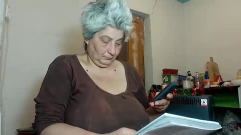 Snapshot of exquisitemature chatting on January 27, 2025, 10:06 am ExquisiteMature online show from January 27, 2025, 10:06 am