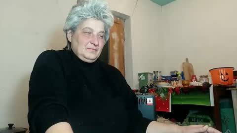 Snapshot of exquisitemature chatting on February 19, 2025, 7:27 pm ExquisiteMature online show from February 19, 2025, 7:27 pm