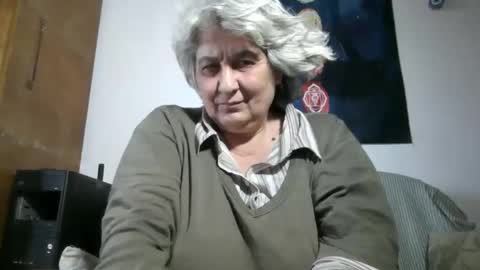 ExquisiteMature online show from April 17, 2026, 3:26 pm
