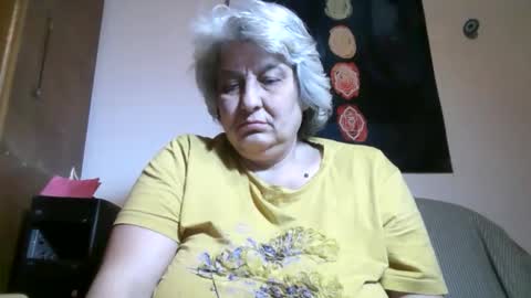 ExquisiteMature online show from April 21, 2026, 6:34 pm