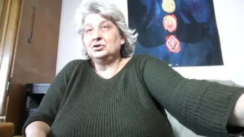 ExquisiteMature online show from April 26, 2026, 4:04 pm