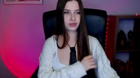Snapshot of extasy_maya chatting on June 16, 2026, 6:49 am Maya online show from June 16, 2026, 6:49 am