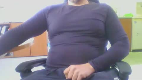 derssing online show from March 17, 2026, 10:07 am