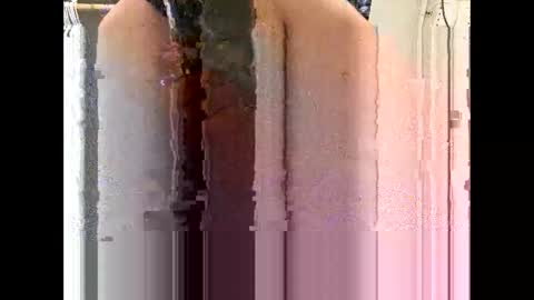 Snapshot of eyyoboobo0 chatting on May 4, 2026, 7:32 pm eyyoboobo0 online show from May 4, 2026, 7:32 pm