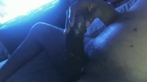 Snapshot of ezeddie2015 chatting on October 22, 2025, 2:01 am ezeddie2015 online show from October 22, 2025, 2:01 am