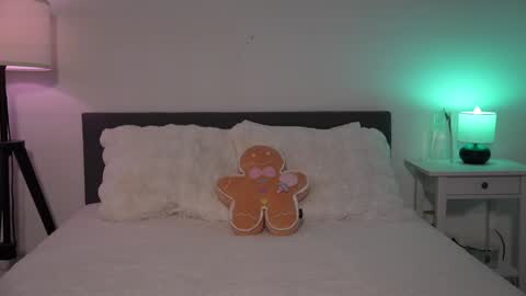 Ezra online show from December 9, 2024, 11:24 pm