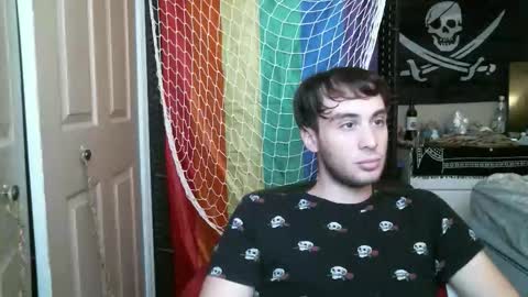 Ezra Naamah online show from November 17, 2025, 5:08 pm