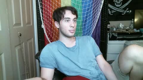 Ezra Naamah online show from December 3, 2025, 5:00 pm