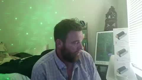 Snapshot of f33l_good chatting on March 20, 2026, 3:06 pm F33l Good online show from March 20, 2026, 3:06 pm
