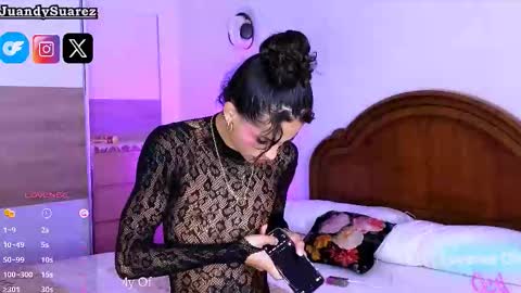 Snapshot of fabi_smith09 chatting on November 30, 2025, 5:55 am Fabi online show from November 30, 2025, 5:55 am