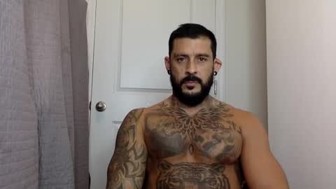 Snapshot of fabianelgalan chatting on December 30, 2024, 3:25 am Fabianelgalan online show from December 30, 2024, 3:25 am