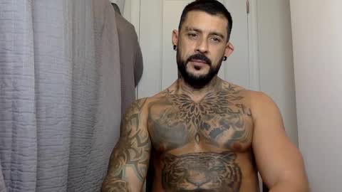 Snapshot of fabianelgalan chatting on January 21, 2025, 4:10 am Fabianelgalan online show from January 21, 2025, 4:10 am