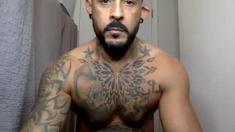 Snapshot of fabianelgalan chatting on January 30, 2025, 4:48 am Fabianelgalan online show from January 30, 2025, 4:48 am