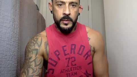 Snapshot of fabianelgalan chatting on January 31, 2025, 4:14 am Fabianelgalan online show from January 31, 2025, 4:14 am