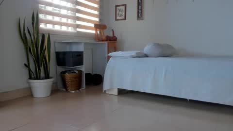 -  A N D E R online show from December 16, 2025, 2:55 pm