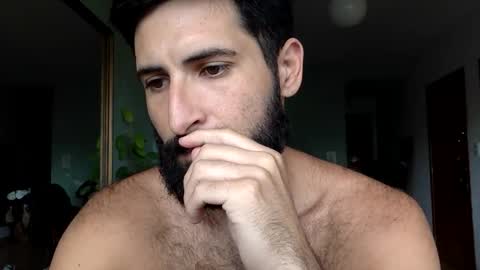 Snapshot of fabrizzio02 chatting on December 15, 2025, 5:28 pm Fabrizzio online show from December 15, 2025, 5:28 pm