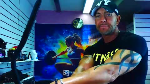 Snapshot of fabxxxl chatting on April 3, 2026, 8:23 am fabxxxl online show from April 3, 2026, 8:23 am