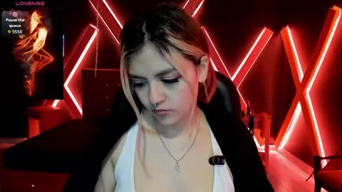 Snapshot of fabzy_fab chatting on April 26, 2026, 12:14 pm fabzy online show from April 26, 2026, 12:14 pm