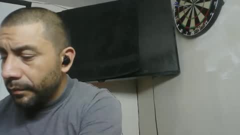 Snapshot of faded805 chatting on January 6, 2026, 8:51 am Mark online show from January 6, 2026, 8:51 am