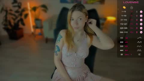 fairy_lele online show from June 24, 2026, 2:10 am